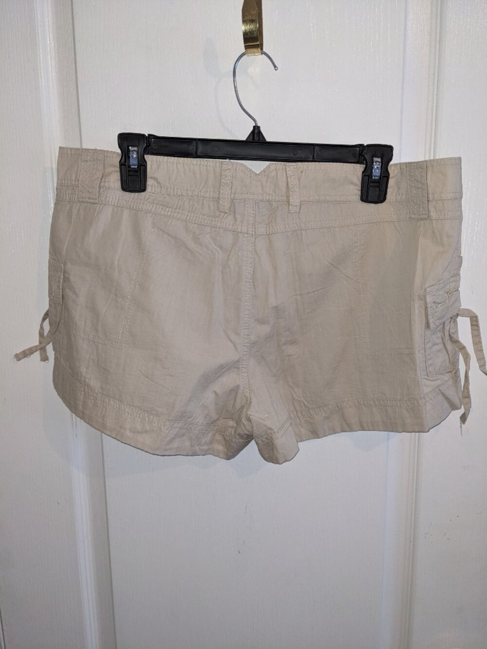 Rue 21 NWT Khaki Cargo Shorts Sz 13/14 - Picture 4 of 5
